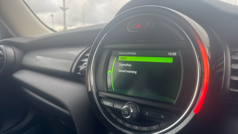 MINI Hatchback 1.5 Cooper Classic II 3dr Petrol Hatchback